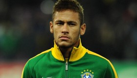 玩球直播-法甲最佳球员表演及球员技术亮点盘点