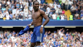 玩球直播-法甲主流战术体系分析与球队风格对比