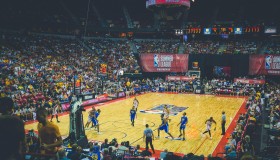 玩球直播-从拍摄到剪辑：世俱杯球迷助威视频完整制作流程